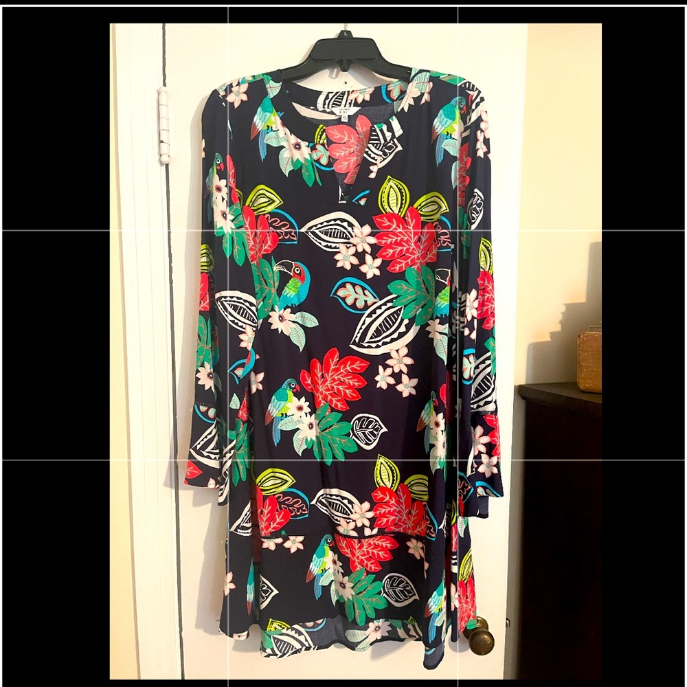 XL Crown & Ivy floral dress.